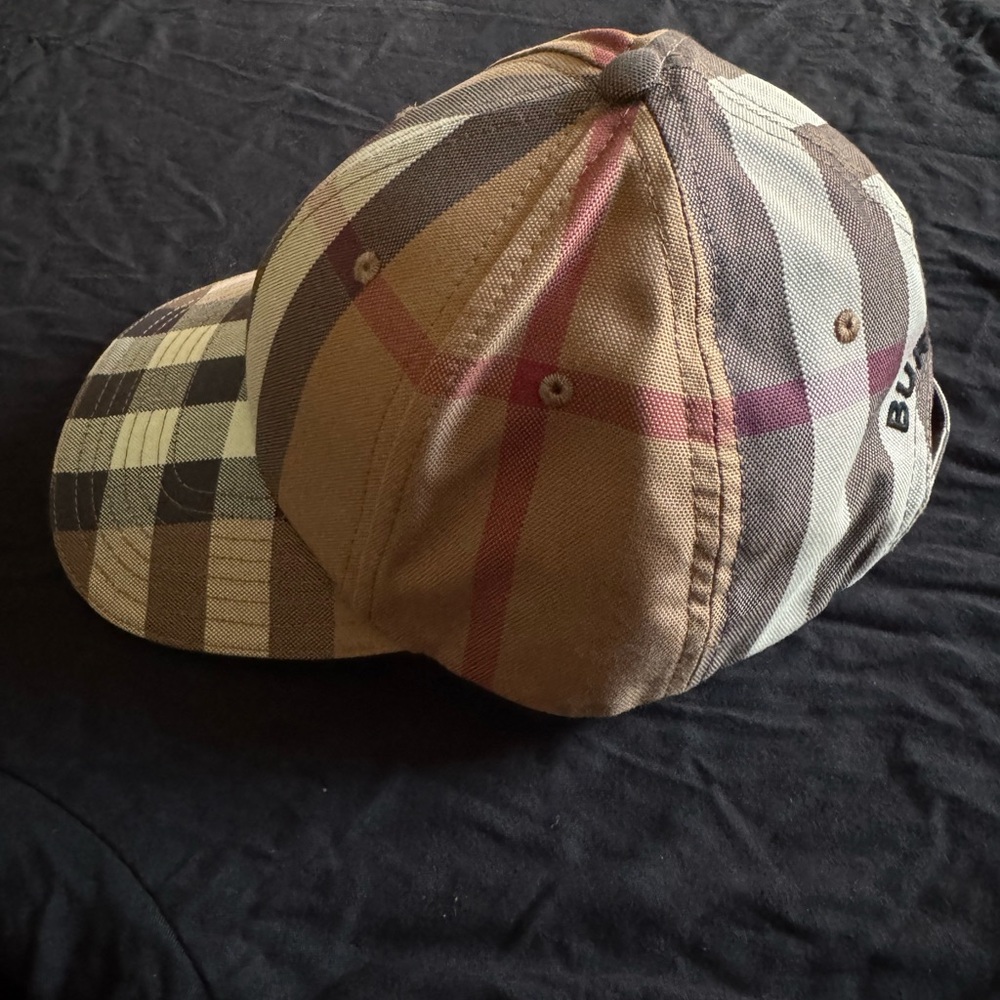 Burberry Birch Brown - Picture 2 of 6